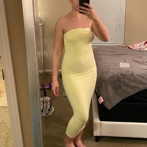 ❌SOLD❌ Strapless yellow midi dress